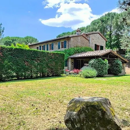 Private With Extensive Gardens And Pool Lisciano Niccone