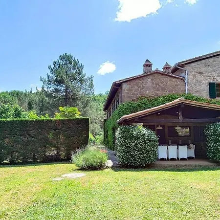Private With Extensive Gardens And Pool *